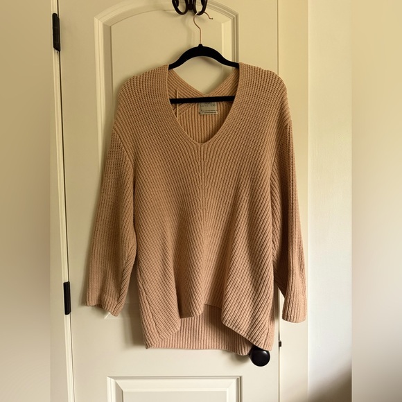 Urban Outfitters Tan Sweater XS - Picture 1 of 3